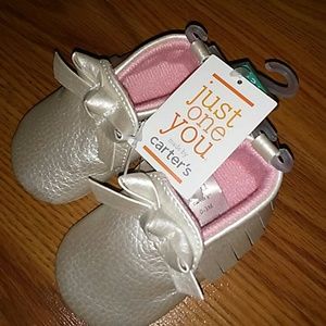NWT Size 0-3 Baby Shoes